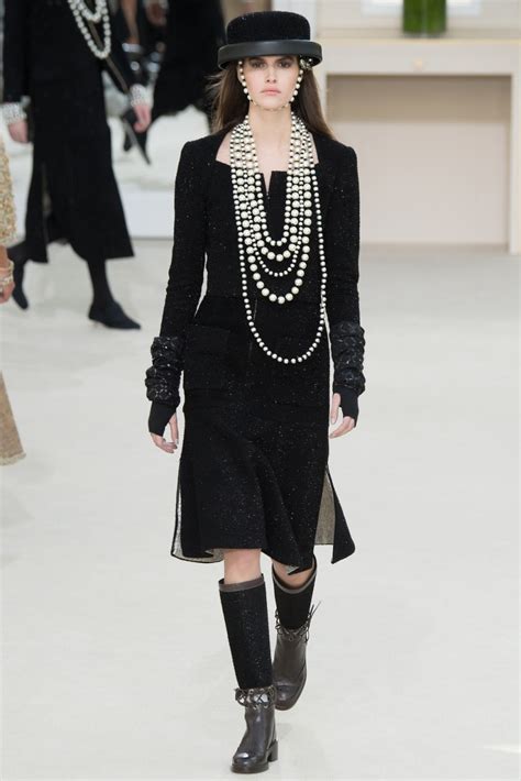 chanel kleding online|chanel website.